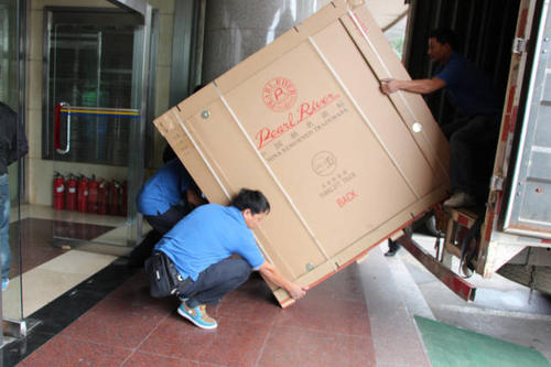 抚远钢琴贵重工艺品无忧运